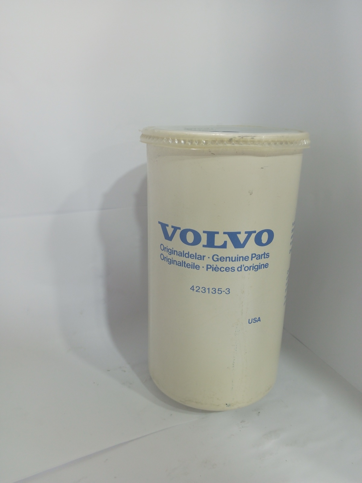 فلتر زيت Volvo 423135-3