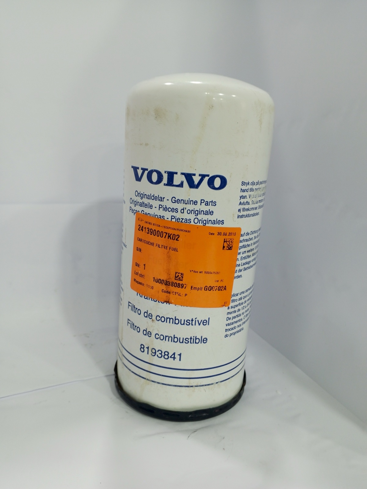 فلتر وقود Volvo 8193841